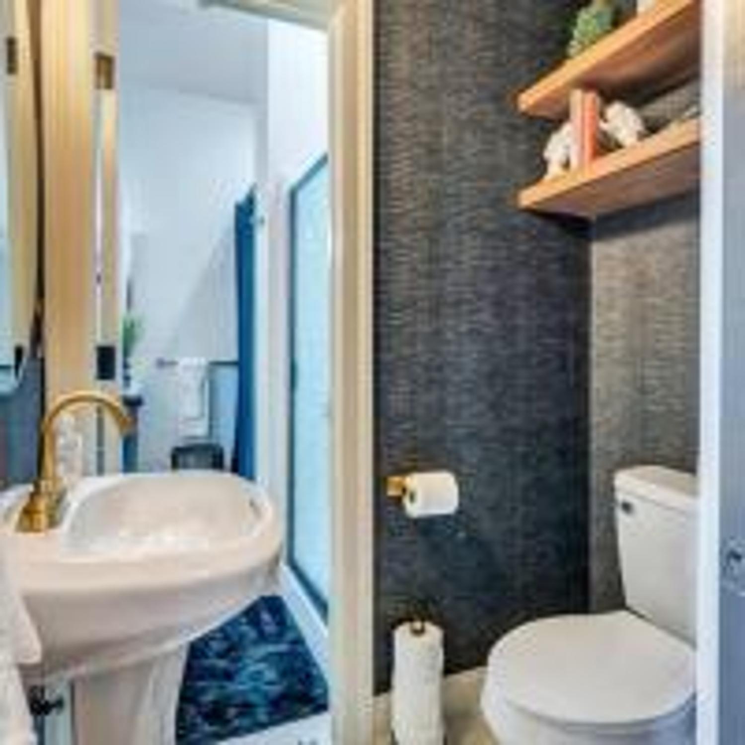 Stylish & Romantic Home, Long-Term Friendly, King 巴吞鲁日 外观 照片